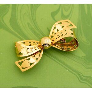 Vintage Intricate Hearts Ribbon Gold Tone Brooch - W1